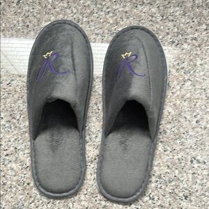 $8 or 2/$12 NWOT Hotel das Rubezahl (Schwangau,Germany) slippers size 11&3/4”